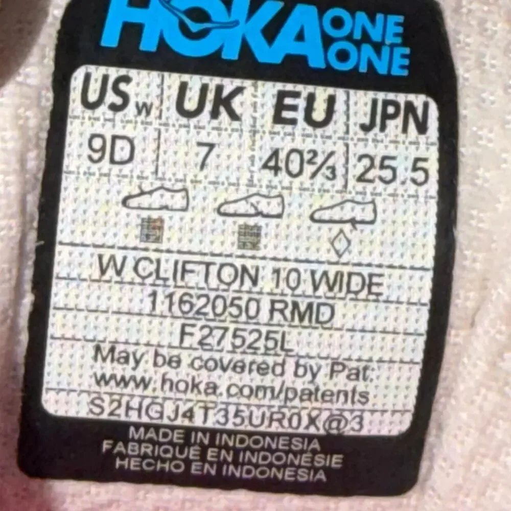 Hoka One One hoka one